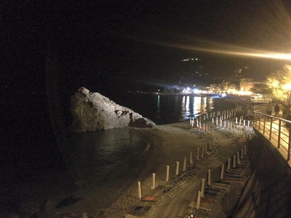 Appartamento Jolie - Vicino Alle Spiagge Con Ac Monterosso al Mare Zewnętrze zdjęcie